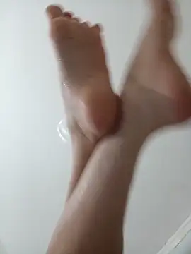 Lesichka mi online show from April 8, 4:20 pm