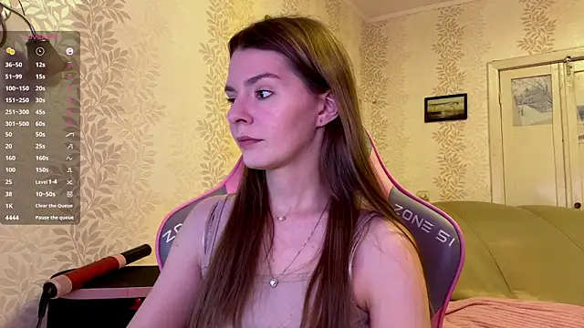 AnnWaddie online show from March 24, 6:02 pm