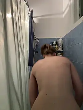  JolynJostar online show from April 1, 4:59 pm