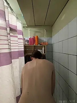  JolynJostar online show from March 28, 7:02 pm