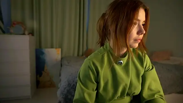 LakishaSoliani online show from March 29, 1:54 pm