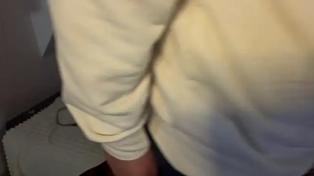 BunnyMeetsDilf online show from March 25, 10:01 pm