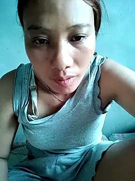 Leiley 98 online show from May 25, 8:24 am