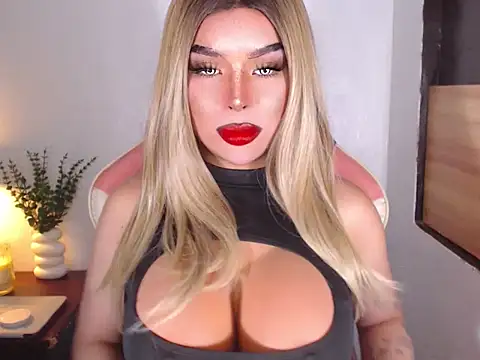 Zandralopez online show from April 4, 6:51 pm