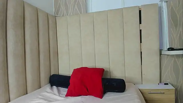 Kitty Swwet online show from March 25, 1:14 pm