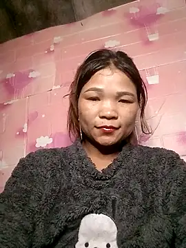 maymay121 online show from May 11, 2:45 pm