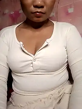 maymay121 online show from April 4, 2:38 pm