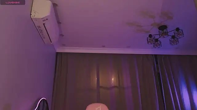 pretty smile cutie online show from May 16, 10:36 am