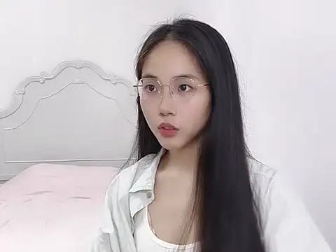 MIAOMIAO-666 online show from April 9, 8:42 am