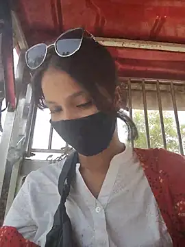 Candyy crushh online show from May 27, 7:38 am