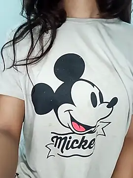 Candyy crushh online show from March 29, 12:15 pm