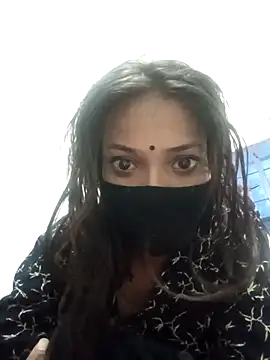 Candyy crushh online show from May 3, 9:29 pm