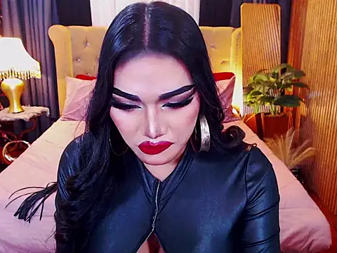 AluraJhenson online show from April 8, 10:39 am