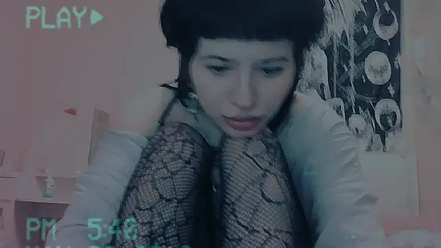 AllisonDeetz online show from April 3, 11:03 pm