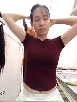 Victoria mila online show from April 5, 11:04 pm