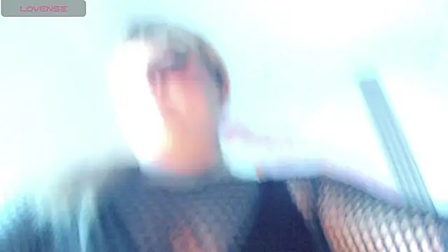 taylor  smith  online show from March 23, 4:46 pm