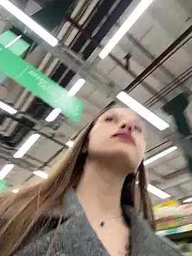 Olivia Jemison online show from April 2, 7:39 am