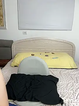 qingqingbaobei online show from April 1, 1:01 pm