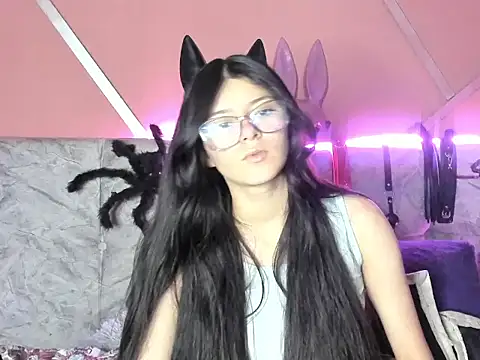 EmiSchwarz online show from April 8, 12:46 am