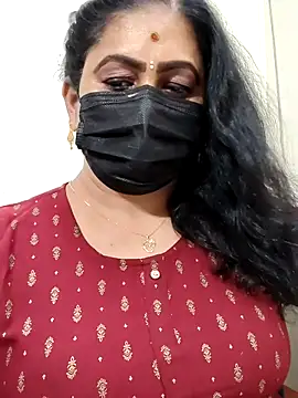 aishu mallu tamil online show from April 7, 3:03 pm