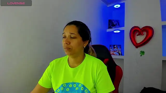Melisa 14 online show from May 7, 12:31 pm