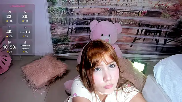 little doll18  online show from June 5, 9:10 pm