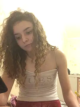 AriaHop online show from March 19, 5:28 pm