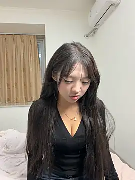 Alano0001 online show from April 3, 2:26 pm