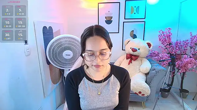 Shady bug online show from May 25, 7:02 pm