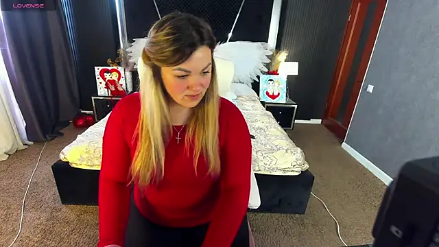 AlissyaGrayy online show from April 5, 12:37 pm