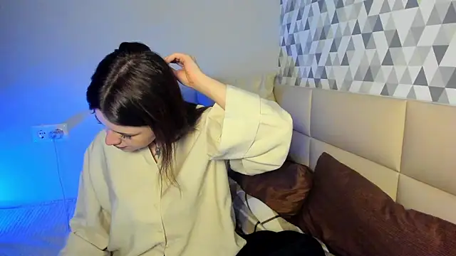 neat obsession online show from March 25, 1:47 pm