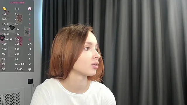 JanuaryElwell online show from April 5, 10:25 am