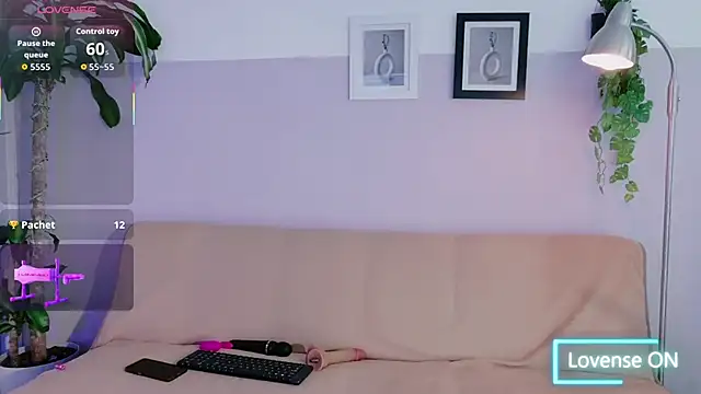 Zara Fire online show from March 30, 9:47 pm