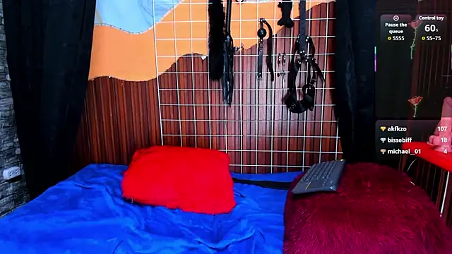 miaparadise303av online show from May 22, 2:31 am