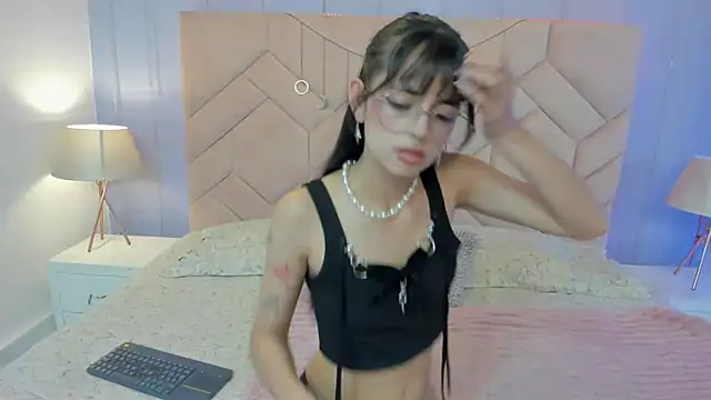 Eimy Blaze online show from May 27, 7:44 pm