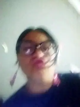 LatinSquirtBaby online show from June 4, 2:39 am
