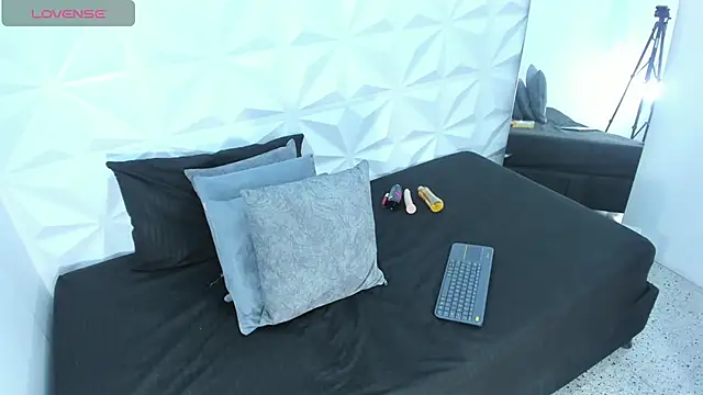 Sophia cleithon1 online show from March 28, 8:19 pm