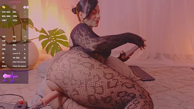 ImLeana XXX online show from April 6, 9:43 am