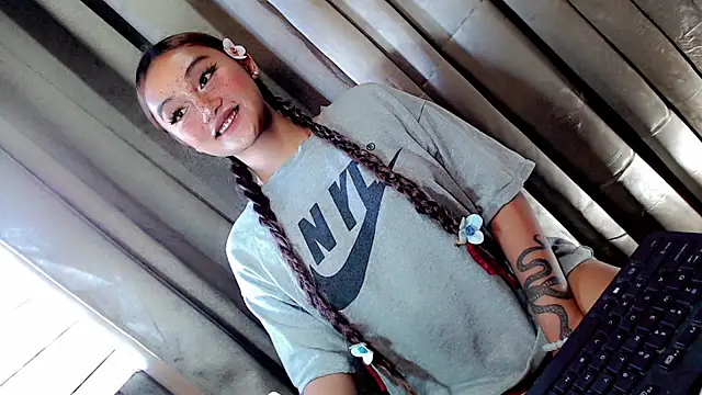 Jessicasfantasy online show from March 31, 4:56 am