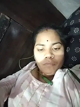 Pallavi cute online show from June 14, 7:25 pm