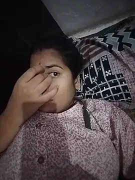 Pallavi cute online show from June 11, 5:21 pm