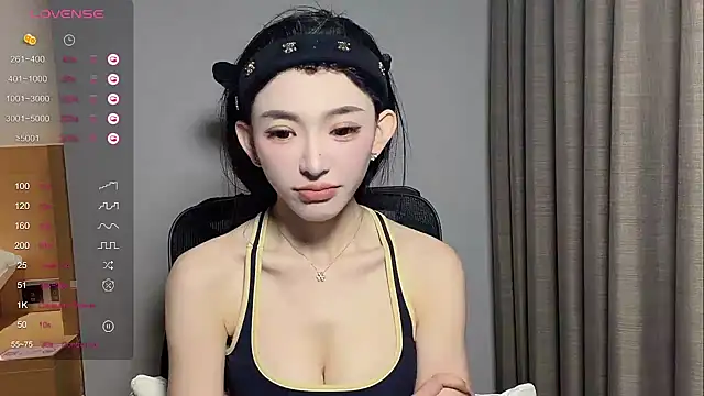 kiki-12 online show from April 4, 12:42 am