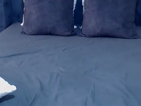 LillyPeachy21x online show from April 5, 1:54 pm