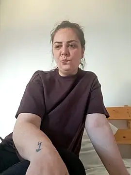 Arya Malone online show from May 18, 7:14 am