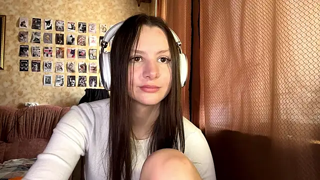 HelenaBargo online show from March 24, 8:41 am