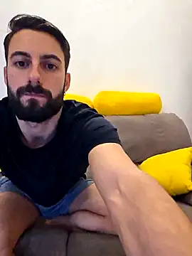 AmicisegretiITA online show from April 9, 7:19 pm