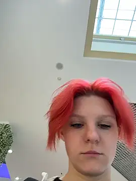 NinaParri online show from May 23, 3:49 am