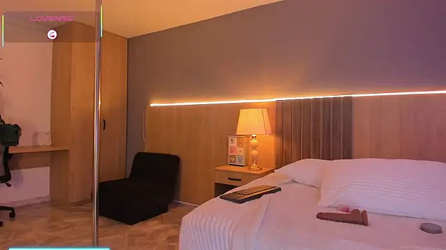 goddess curvyy online show from May 22, 1:53 pm