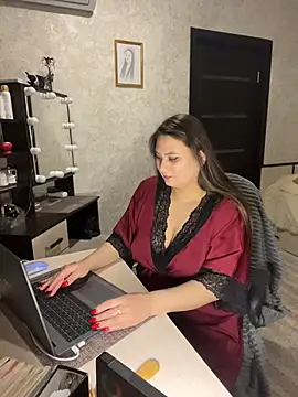 AgathaMyers online show from March 26, 4:09 pm