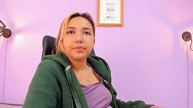 milliesummer online show from April 4, 12:15 pm